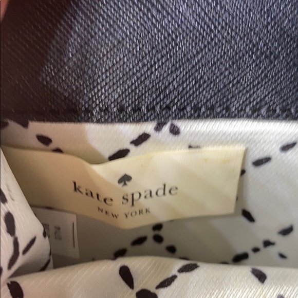 Kate Spade Phoenix Newbury Lane Trifold Wallet - Picture 10 of 12